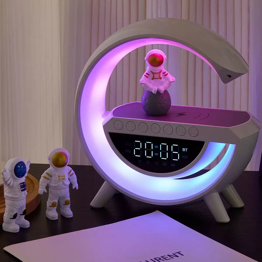 Astronaut G-Shape Bluetooth Speaker Lamp